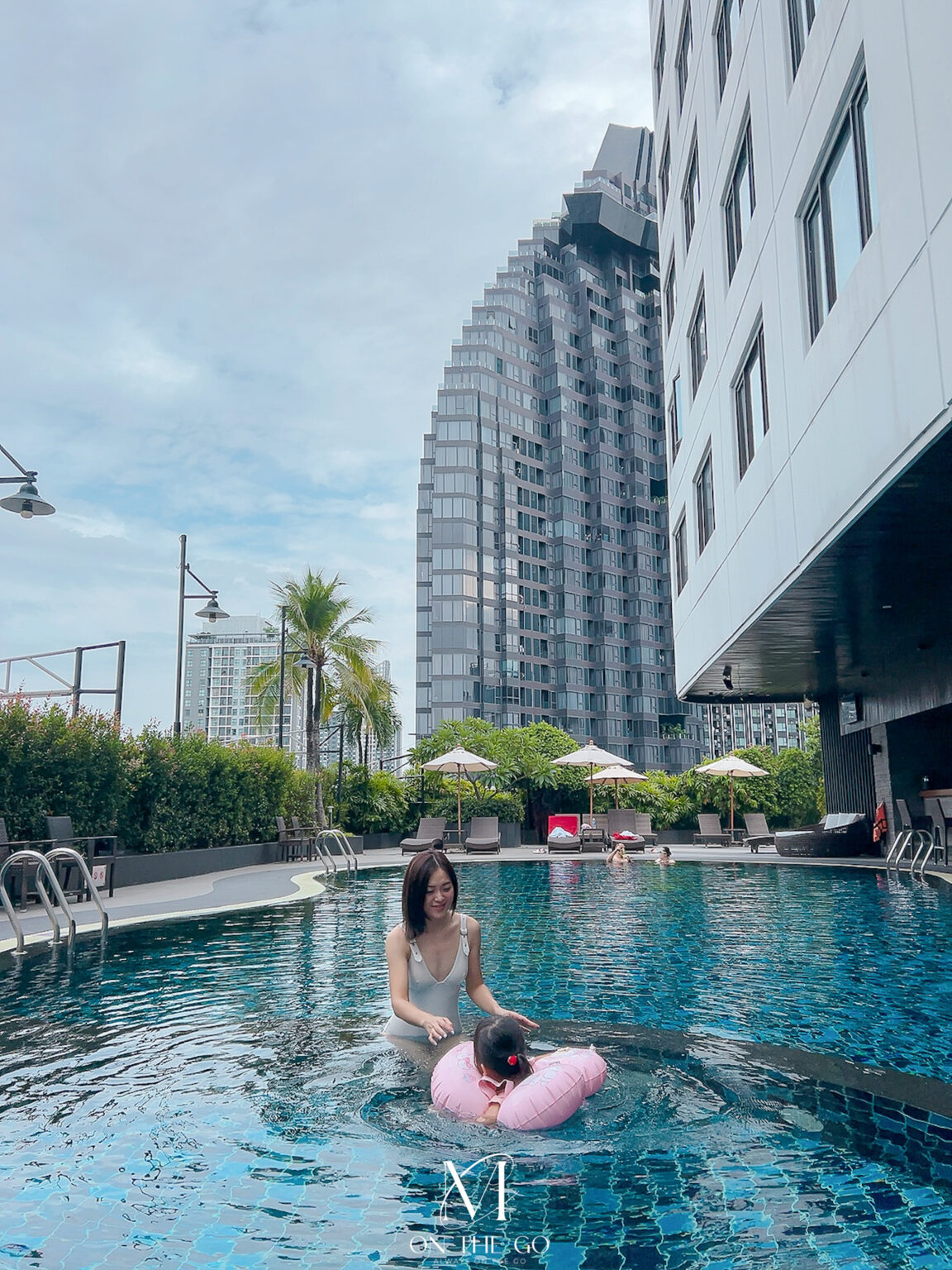 [曼谷市區酒店推薦] Avani Ratchada Bangkok Hotel 地點超方便 鄰近Rama 9 MRT站 商場夜市 | 點心吃到 ...